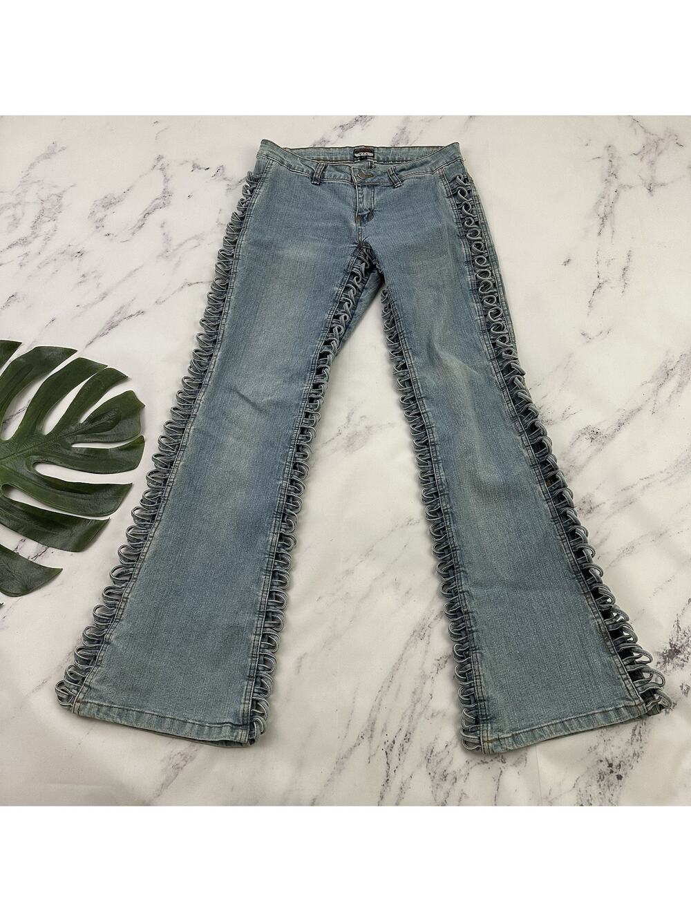 Pristine Womens Vintage Y2k Low Rise Flare Jeans Size 5/6 Open Weave Trim